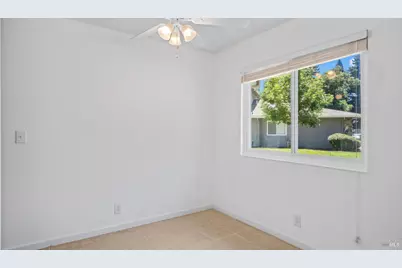124 Del Rio Circle #1, Vacaville, CA 95687 - Photo 10
