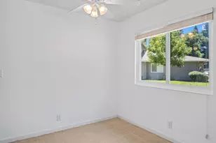 124 Del Rio Cir, Vacaville, CA 95687 - Photo 10