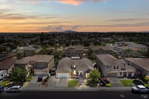 2031 Newcastle Dr, Vacaville, CA 95687 - Photo 4