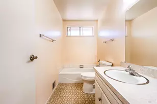 8927 Oak Trail Dr, Santa Rosa, CA 95409 - Photo 14