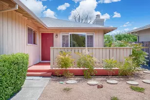 8927 Oak Trail Dr, Santa Rosa, CA 95409 - Photo 2