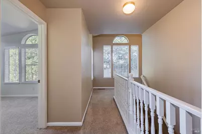 534 E Jasmine Circle, Santa Rosa, CA 95407 - Photo 10
