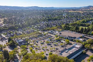 9663 Lakewood Dr, Windsor, CA 95492 - Photo 58