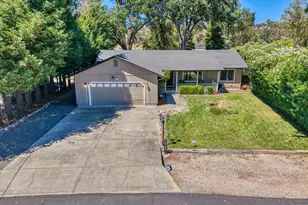 18164 Fishhook Ct, Hidden Valley Lake, CA 95467 - Photo 6