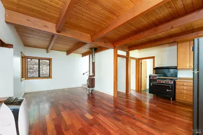 6001 Red Tail Way, Ukiah, CA 95482 - Photo 12