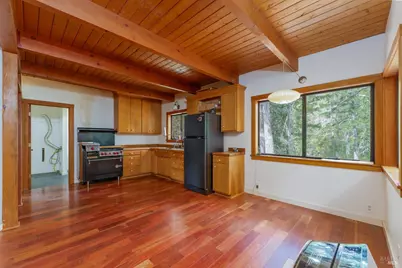 6001 Red Tail Way, Ukiah, CA 95482 - Photo 10