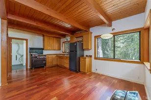 6001 Red Tail Way, Ukiah, CA 95482 - Photo 10