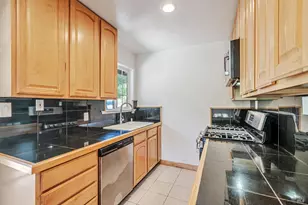 55 Park Cir, Sausalito, CA 94965 - Photo 12