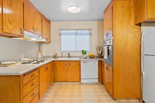 14 St Paul Cir, Novato, CA 94947 - Photo 18