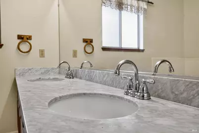 2155 Hastings Court, Santa Rosa, CA 95405 - Photo 32