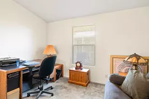 131 Del Paso Dr, Vacaville, CA 95687 - Photo 20