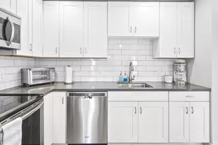 2364 Clay St, Napa, CA 94559 - Photo 18
