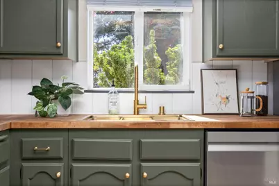 34 Valley West Circle, Napa, CA 94558 - Photo 6