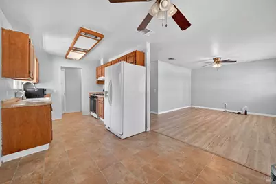 865 Camelia Drive, Dixon, CA 95620 - Photo 12