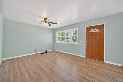 865 Camelia Drive, Dixon, CA 95620 - Photo 8