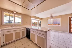 18569 Spyglass Rd, Hidden Valley Lake, CA 95467 - Photo 14