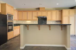 7245 Willow Creek Cir, Vallejo, CA 94591 - Photo 6