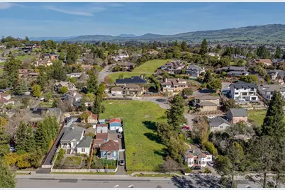 13 Dorenfeld Court, Petaluma, CA 94952 - Photo 4