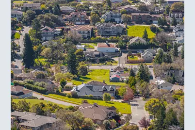 12 Dorenfeld Court, Petaluma, CA 94952 - Photo 8