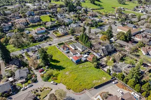 12 Dorenfeld Ct, Petaluma, CA 94952 - Photo 10