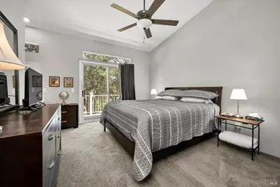 18278 N Shore Drive, Hidden Valley Lake, CA 95467 - Photo 16