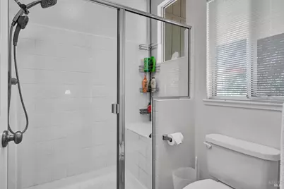 18278 N Shore Drive, Hidden Valley Lake, CA 95467 - Photo 20