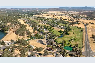 18197 N Shore Drive, Hidden Valley Lake, CA 95467 - Photo 32