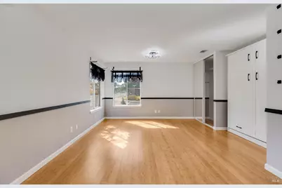 755 Oak Hollow Avenue, Vacaville, CA 95687 - Photo 22