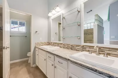 755 Oak Hollow Avenue, Vacaville, CA 95687 - Photo 20