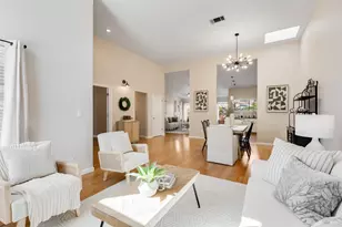 755 Oak Hollow Ave, Vacaville, CA 95687 - Photo 2