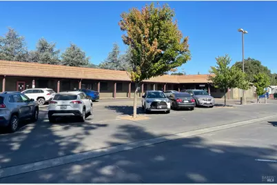 350 E Gobbi Street, Ukiah, CA 95482 - Photo 2