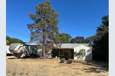 642 Trumbull Avenue, Novato, CA 94947 - Photo 2