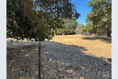 642 Trumbull Avenue, Novato, CA 94947 - Photo 8