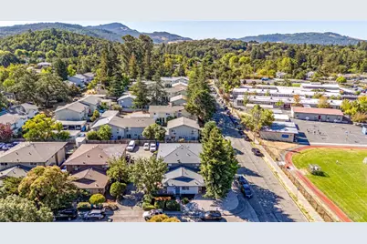 5020 Roma Street, Santa Rosa, CA 95409 - Photo 28