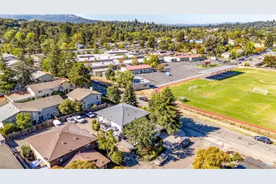 5020 Roma Street, Santa Rosa, CA 95409 - Photo 26