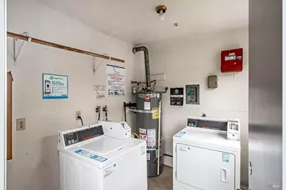 5020 Roma Street, Santa Rosa, CA 95409 - Photo 16