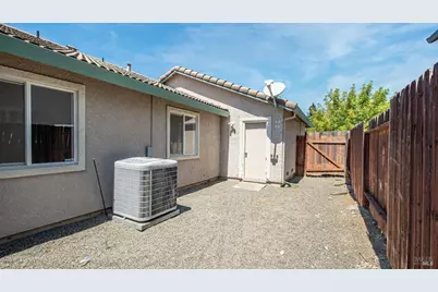 3233 Lagunita Circle, Fairfield, CA 94533 - Photo 48