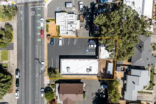 715 S Dora St, Ukiah, CA 95482 - Photo 2