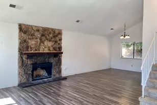 121 Kim Ct, Vallejo, CA 94591 - Photo 2