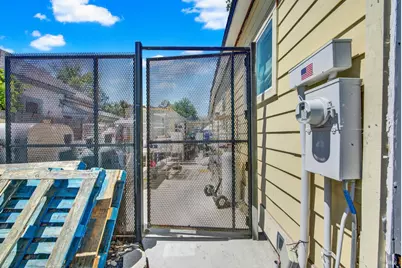 512 Davis Street, Vacaville, CA 95688 - Photo 26