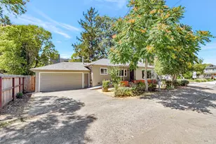 209 Decoe St, Santa Rosa, CA 95401 - Photo 1