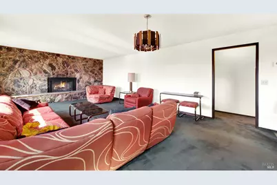 1090 Blueridge Drive, Napa, CA 94558 - Photo 18