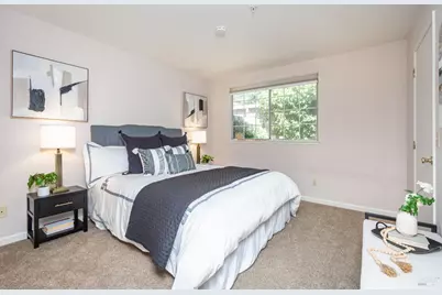 2748 Elks Way, Napa, CA 94558 - Photo 8