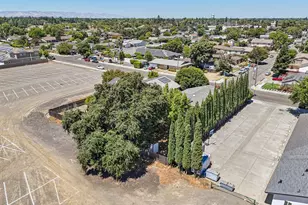 205 W Cherry St, Dixon, CA 95620 - Photo 30