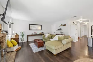 205 W Cherry St, Dixon, CA 95620 - Photo 6