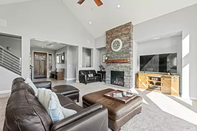 4561 Lake Ridge Road, Ukiah, CA 95482 - Photo 10