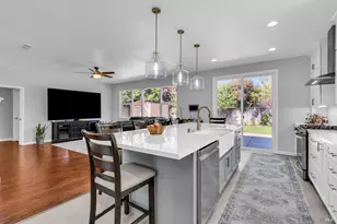 1946 Leaning Oak Ct, Fairfield, CA 94534 - Photo 4