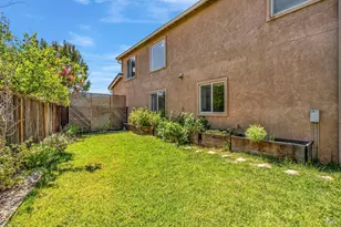 1946 Leaning Oak Ct, Fairfield, CA 94534 - Photo 40