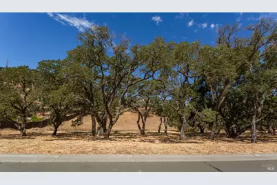 743 Bridle Ridge Court, Fairfield, CA 94534 - Photo 14