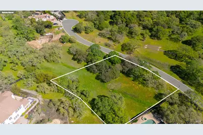 743 Bridle Ridge Court, Fairfield, CA 94534 - Photo 1
